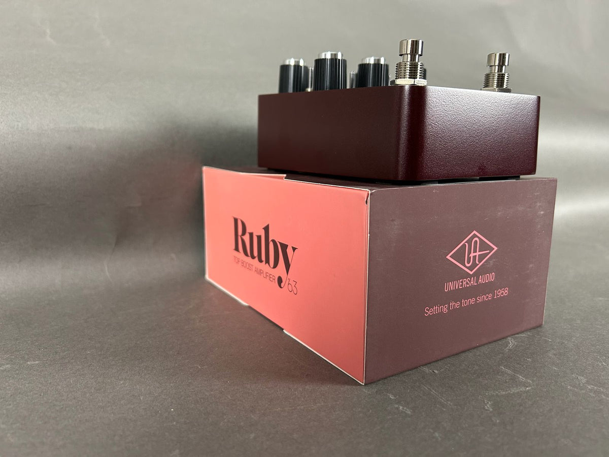 Universal Audio Ruby '63 Top Boost Amplifier Pedal