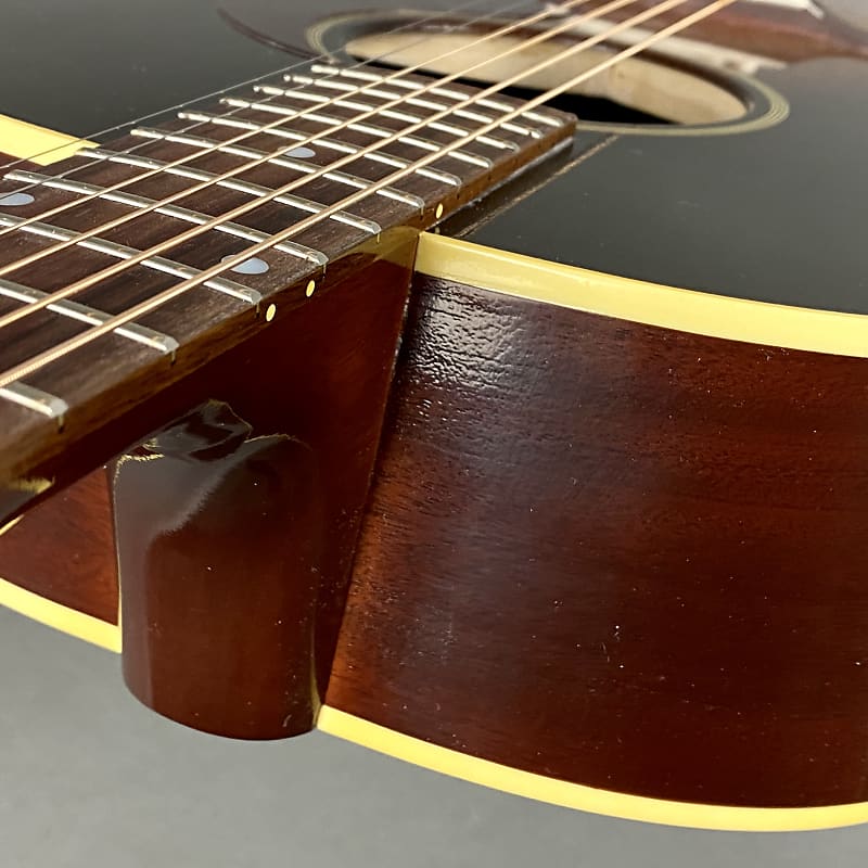 Gibson 1942 Banner J-45 2023 Vintage Sunburst