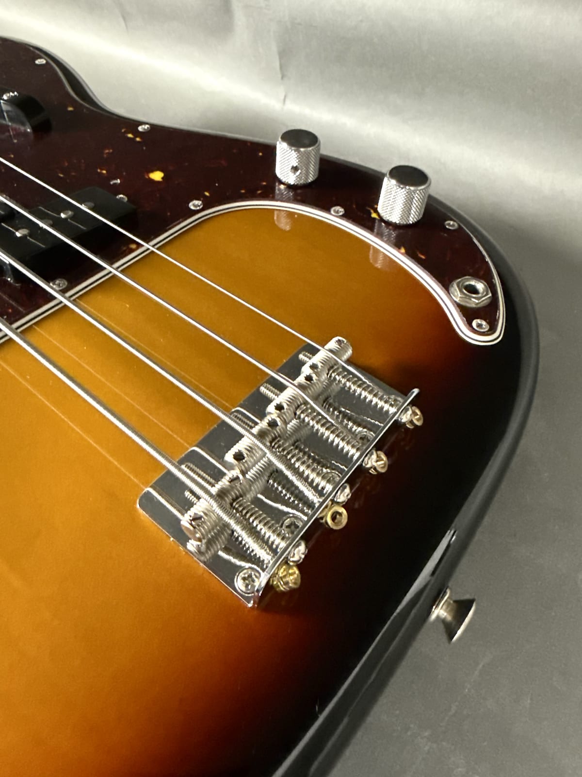 Fender American Vintage II 1960 Precision Bass 2025 - 3-Tone Sunburst