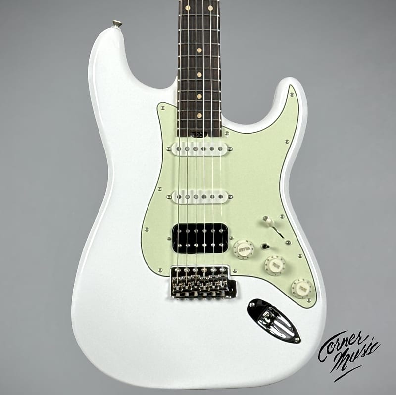 Morgan Electrics Standard Double Cut Pro 2025 - Olympic White