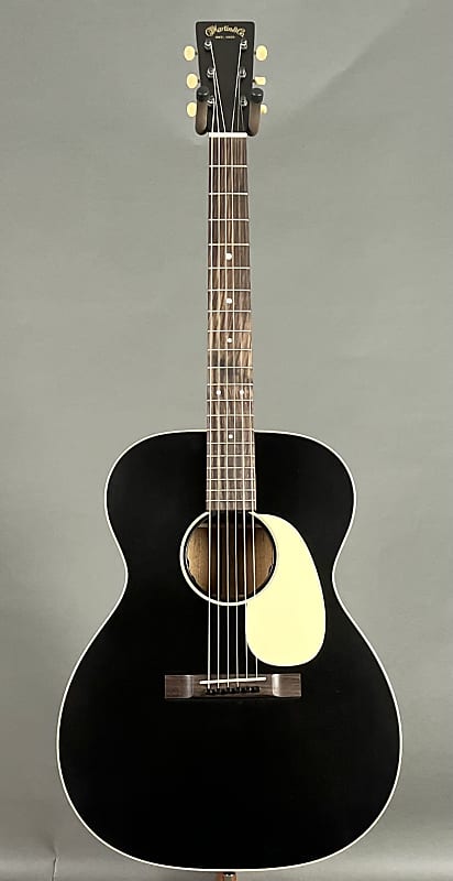 Martin 000-17E 2025 - Black Smoke