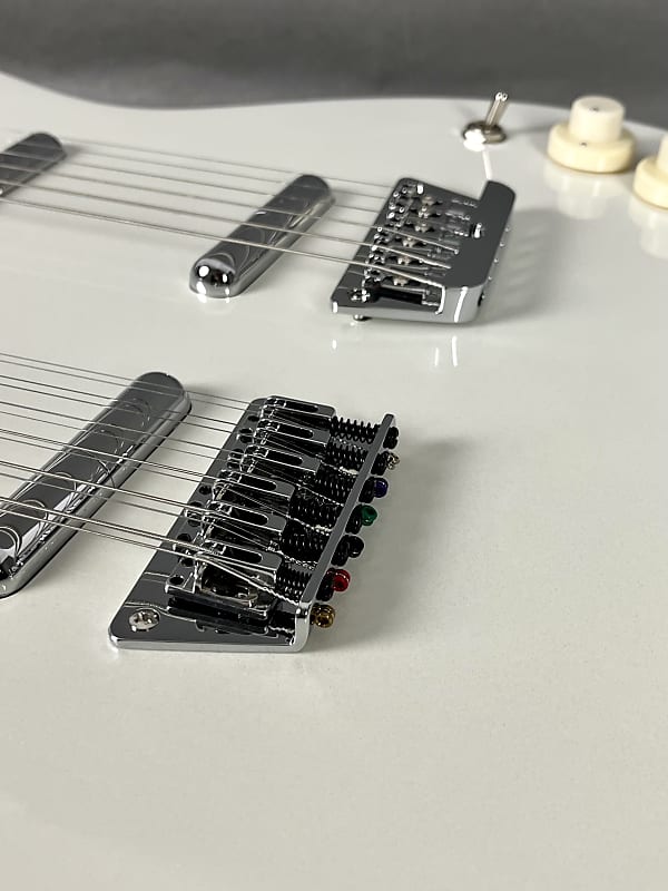 Danelectro Doubleneck 6-String/12-String 2024 - White Pearl