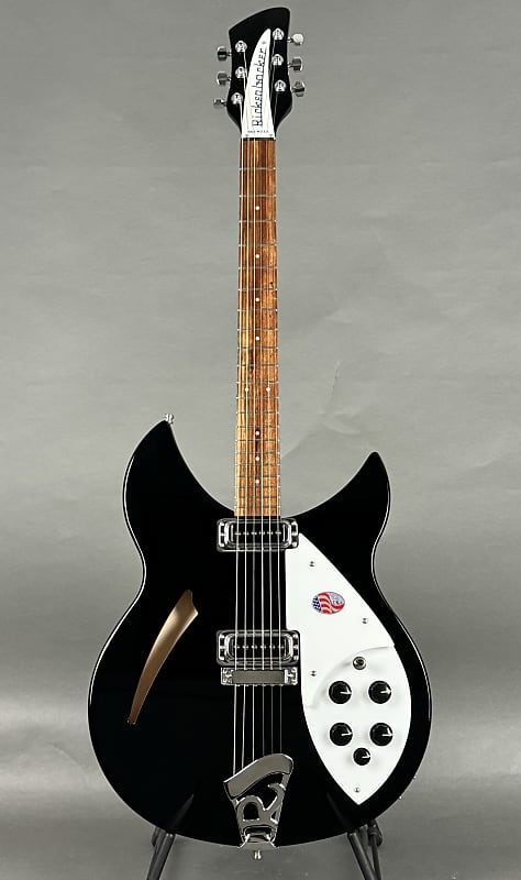 Rickenbacker 330 2023 - Jetglo