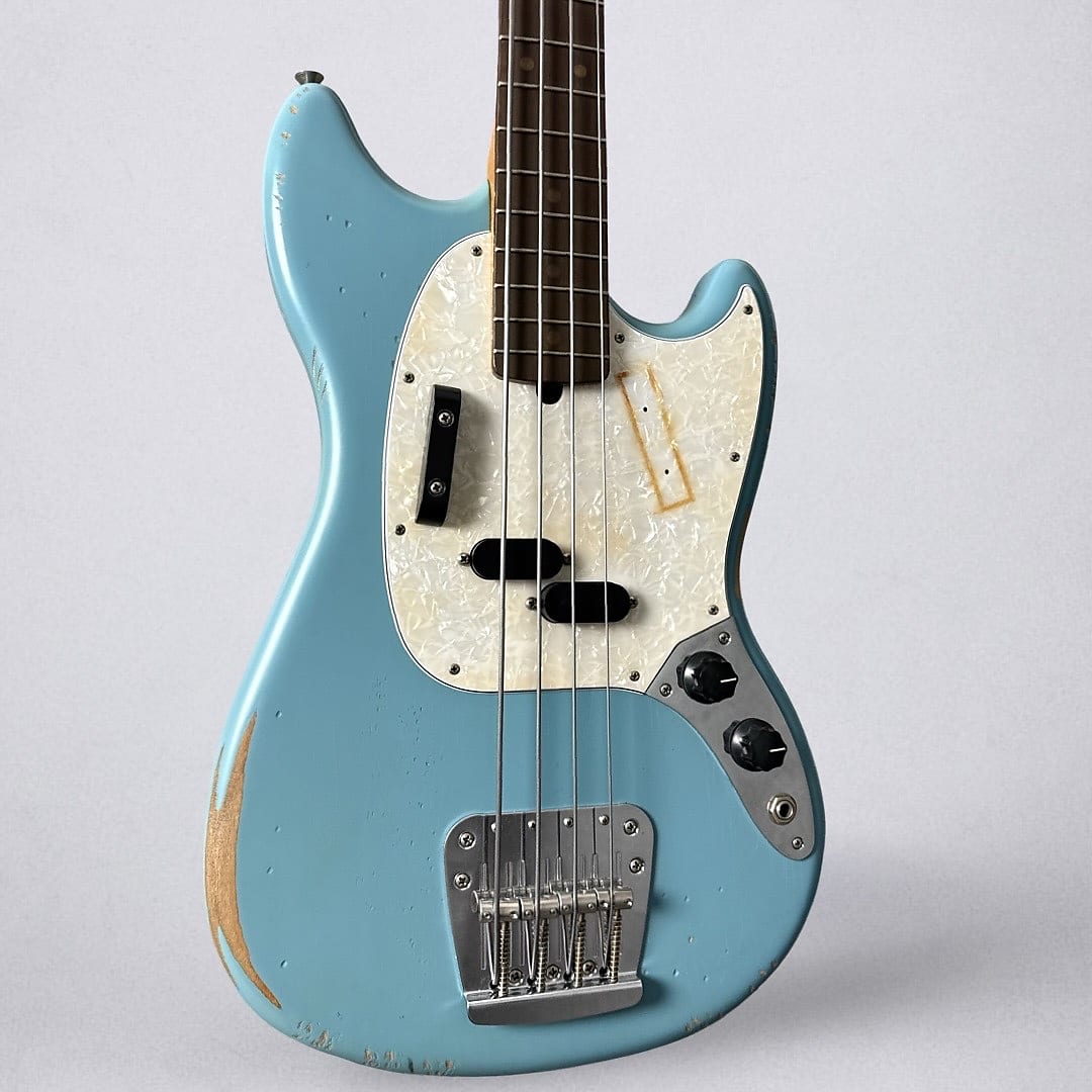 Fender JMJ Road Worn Mustang Bass 2025 - Daphne Blue
