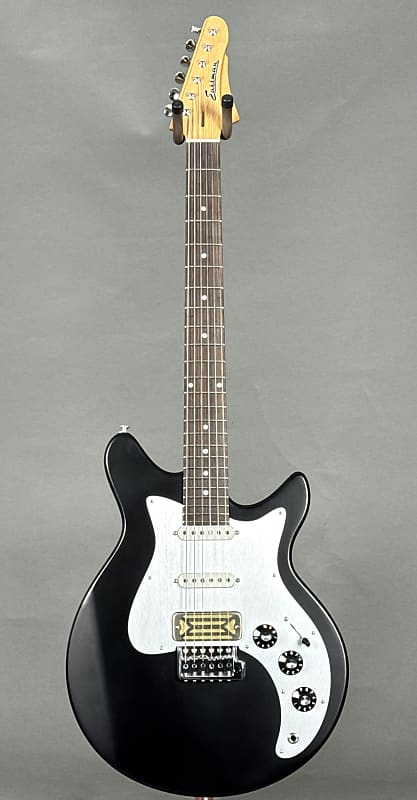 Eastman Fullertone DC’62 2025 - Moss Black