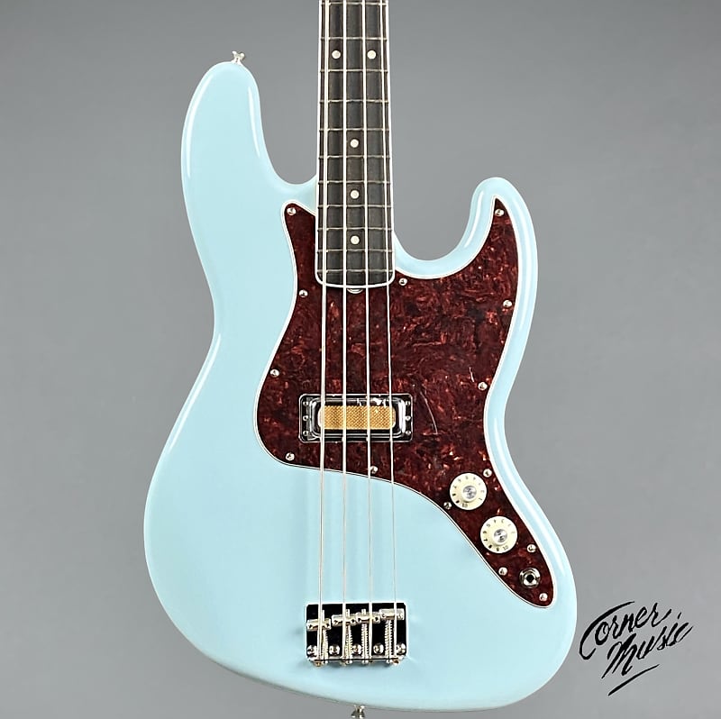 Fender Gold Foil Jazz Bass 2023 Sonic Blue