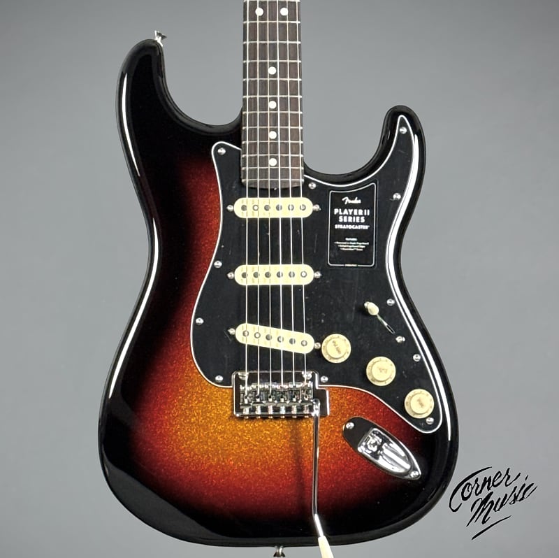 Fender Player II Stratocaster 2025 -Limited Edition Sparkle 3-Color Sunburst