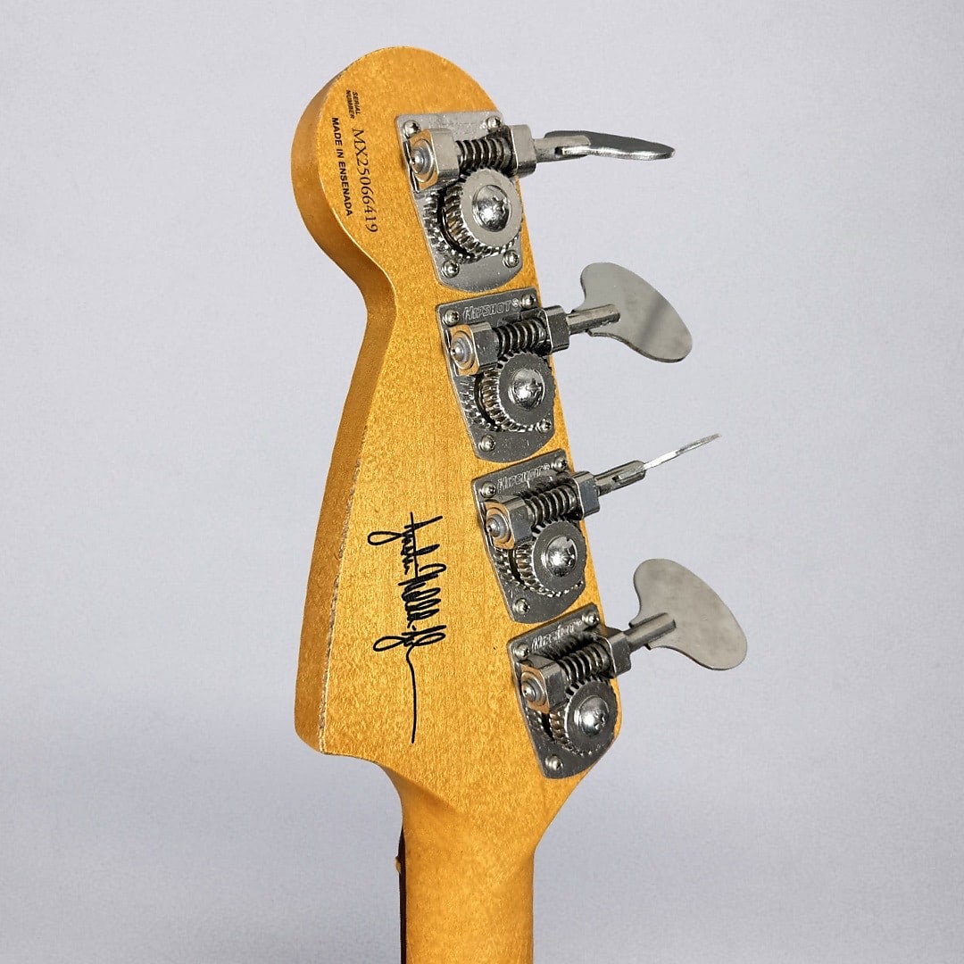 Fender JMJ Road Worn Mustang Bass 2025 - Daphne Blue
