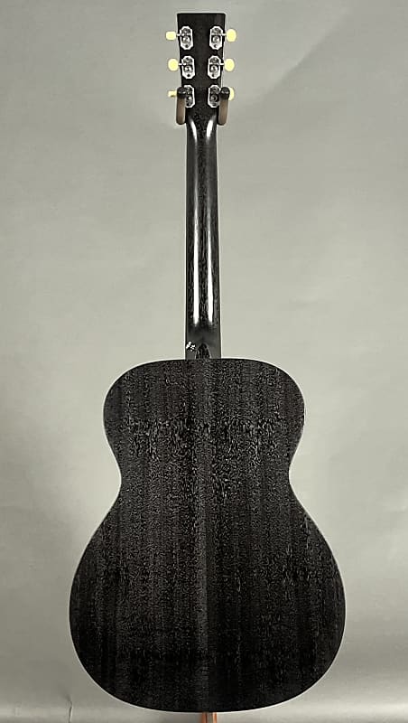 Martin 000-17E 2025 - Black Smoke