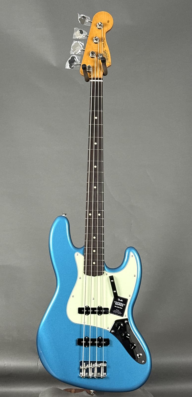 Fender Vintera II ‘60s Jazz Bass 2025 - Lake Placid Blue
