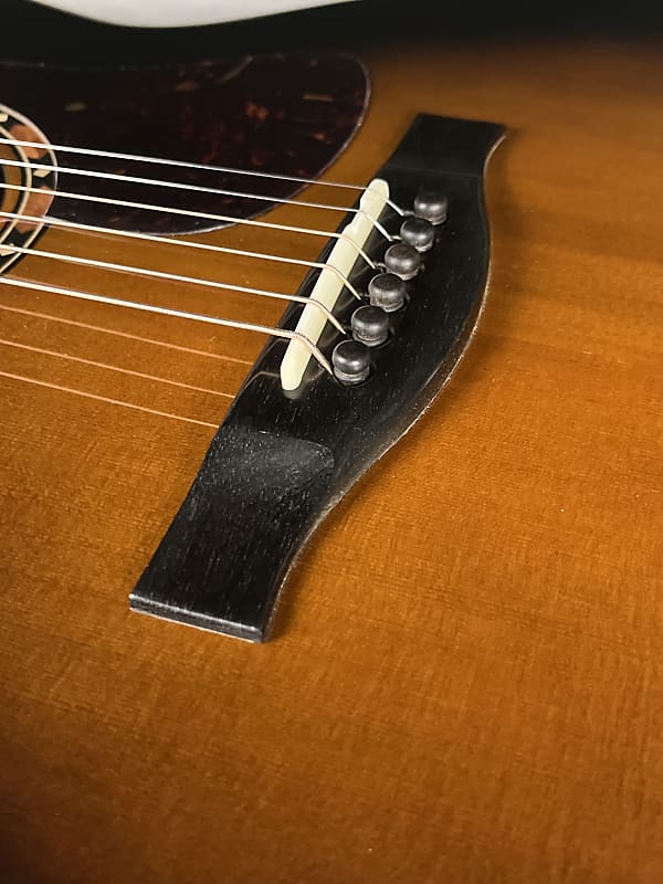 Eastman AC122-2CE Deluxe - Sunburst