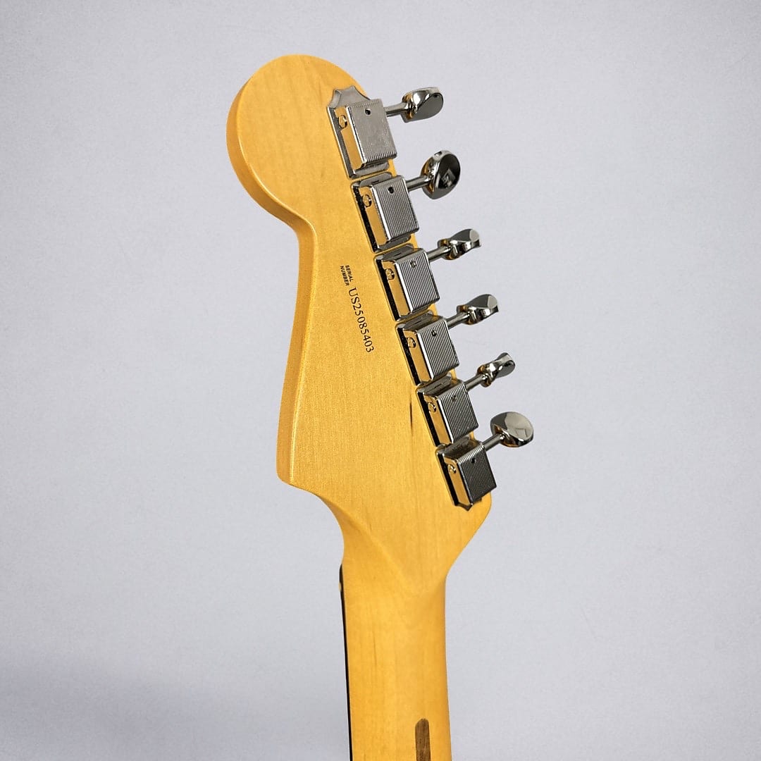 Fender American Professional Classic Stratocaster 2025 - Faded Dakota Red