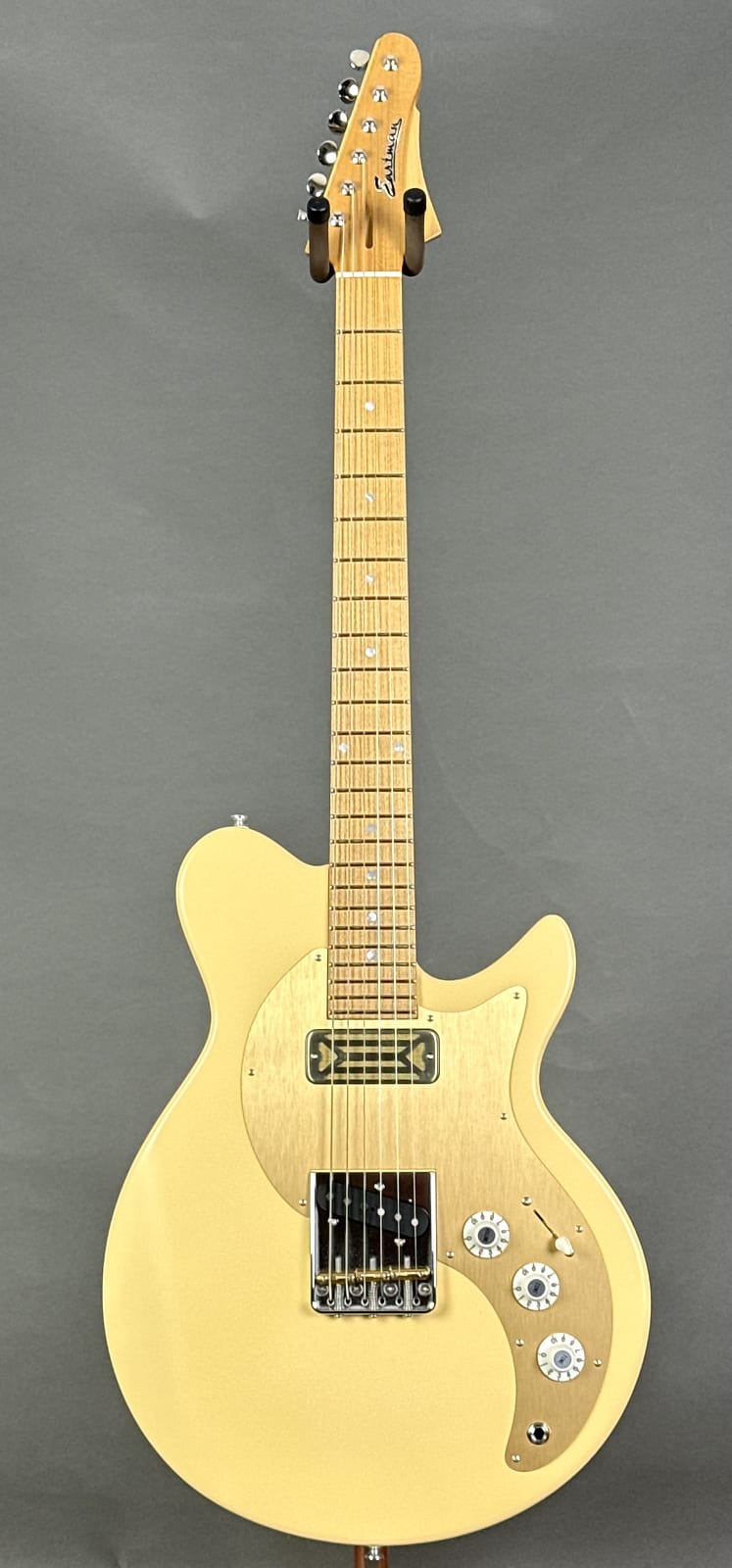 Eastman Fullertone SC’52 2025 - Desert Sand