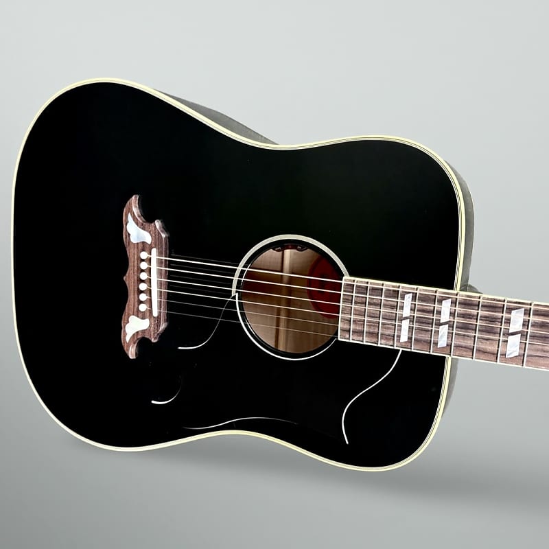 Gibson Elvis Dove 2023 - Ebony