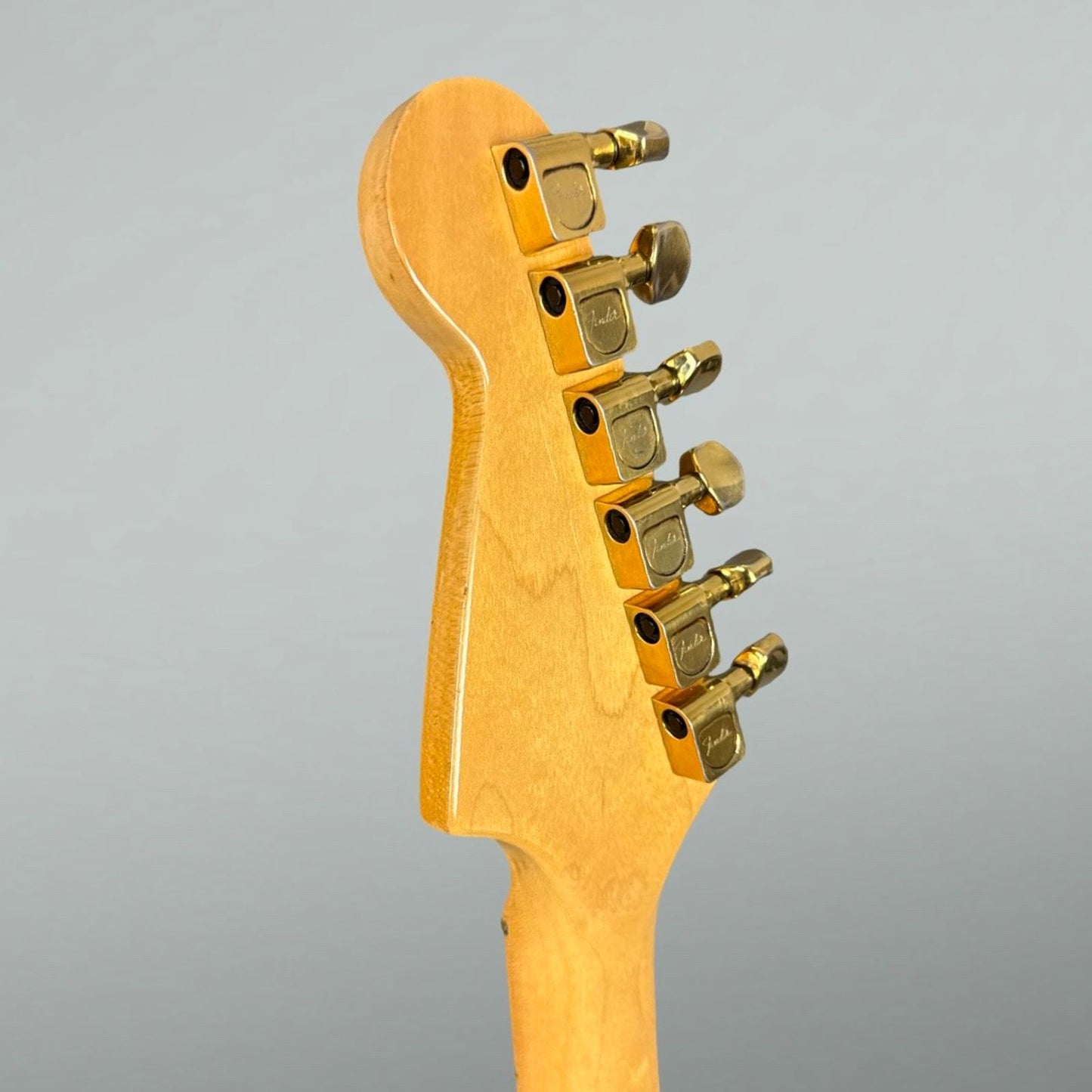 Fender “The Strat” 1980-1983 - Aztec White