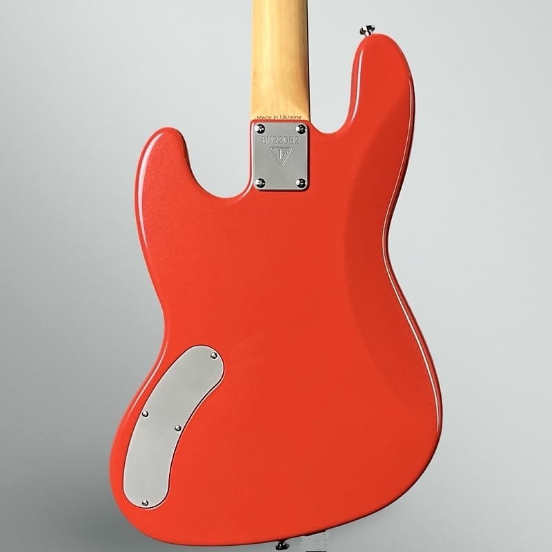 Valiant Mini Bass 2024 - Lipstick Red