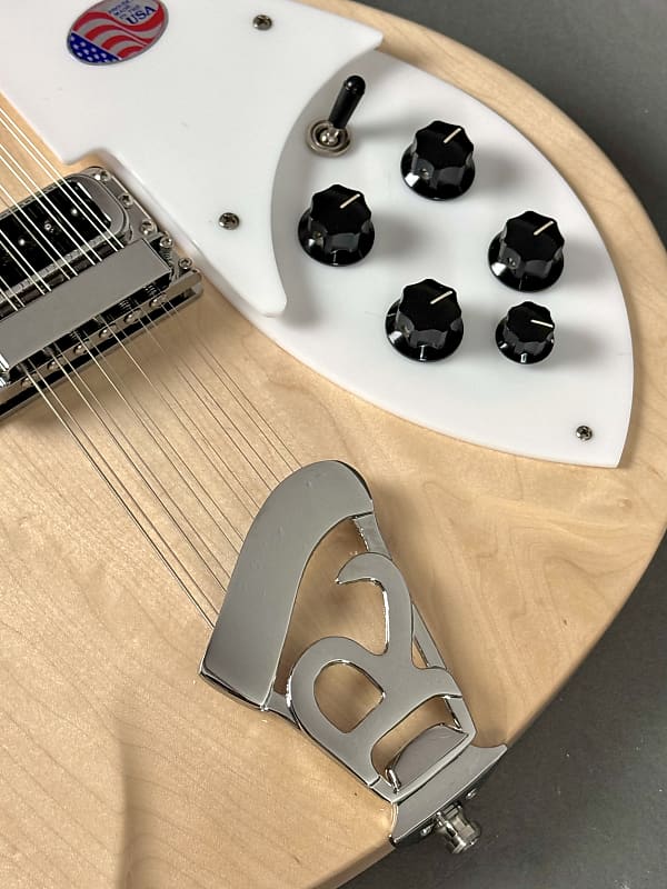 Rickenbacker 330/12 2023 - Mapleglo