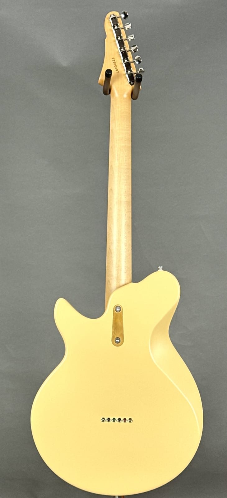 Eastman Fullertone SC’52 2025 - Desert Sand
