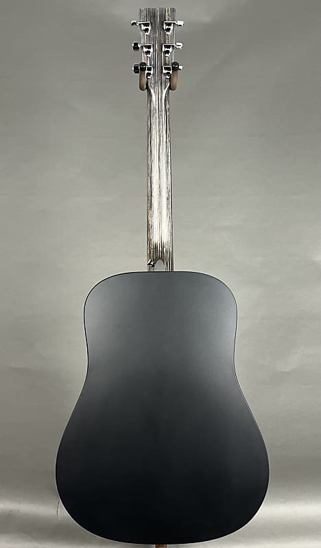 Martin DX Johnny Cash 2024 - Jett Black