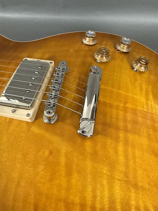 Gibson Kirk Hammett “Greeny” Les Paul Standard 2025 - Greeny Burst