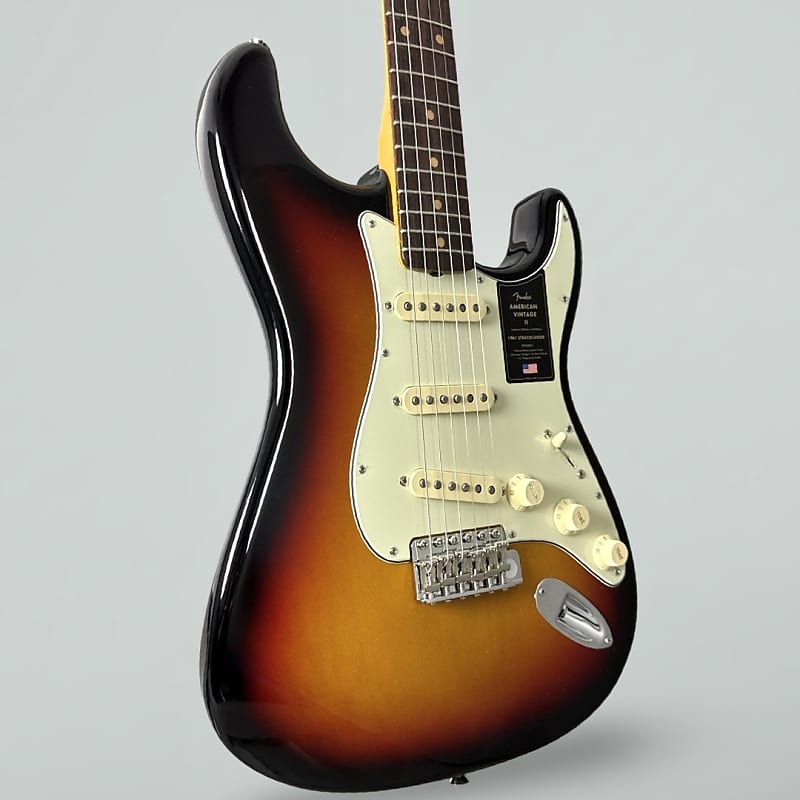 Fender American Vintage II 1961 Stratocaster 2025 - 3-Color Sunburst