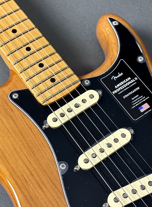 Fender American Professional II Stratocaster 2022 - Roasted Pine