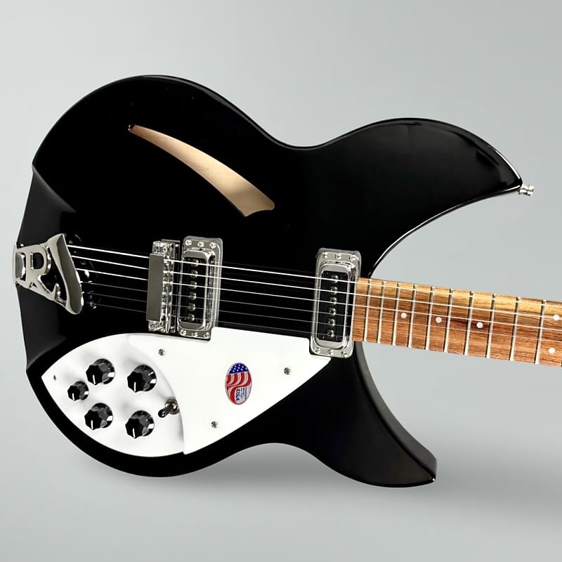 Rickenbacker 330 2023 - Jetglo