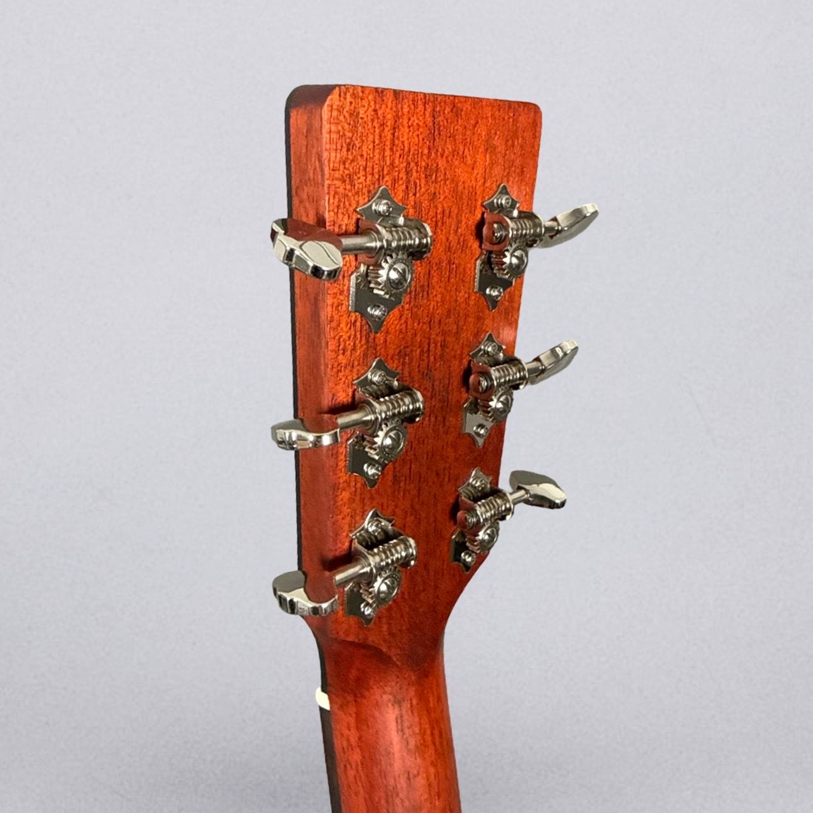 Eastman E1OM 2025 - Classic