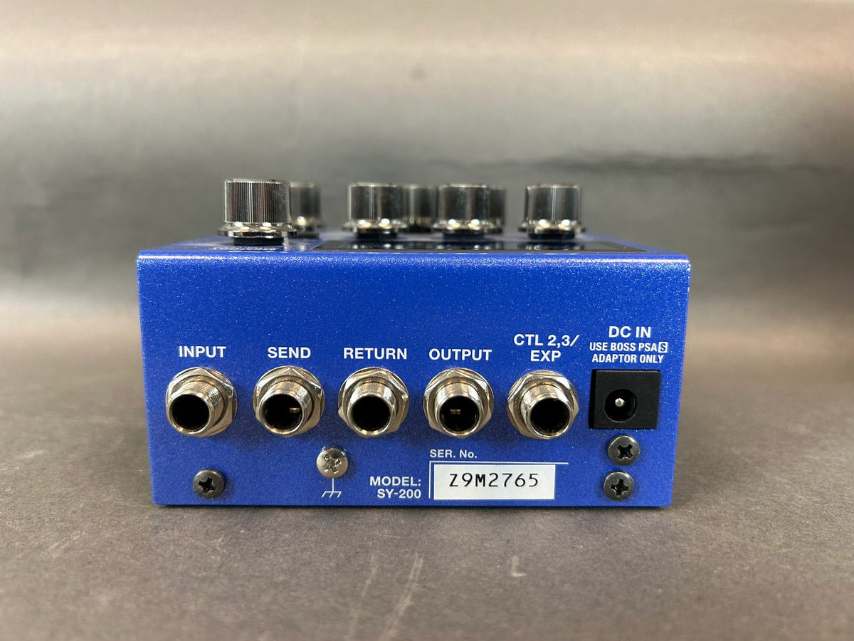 Boss SY-200