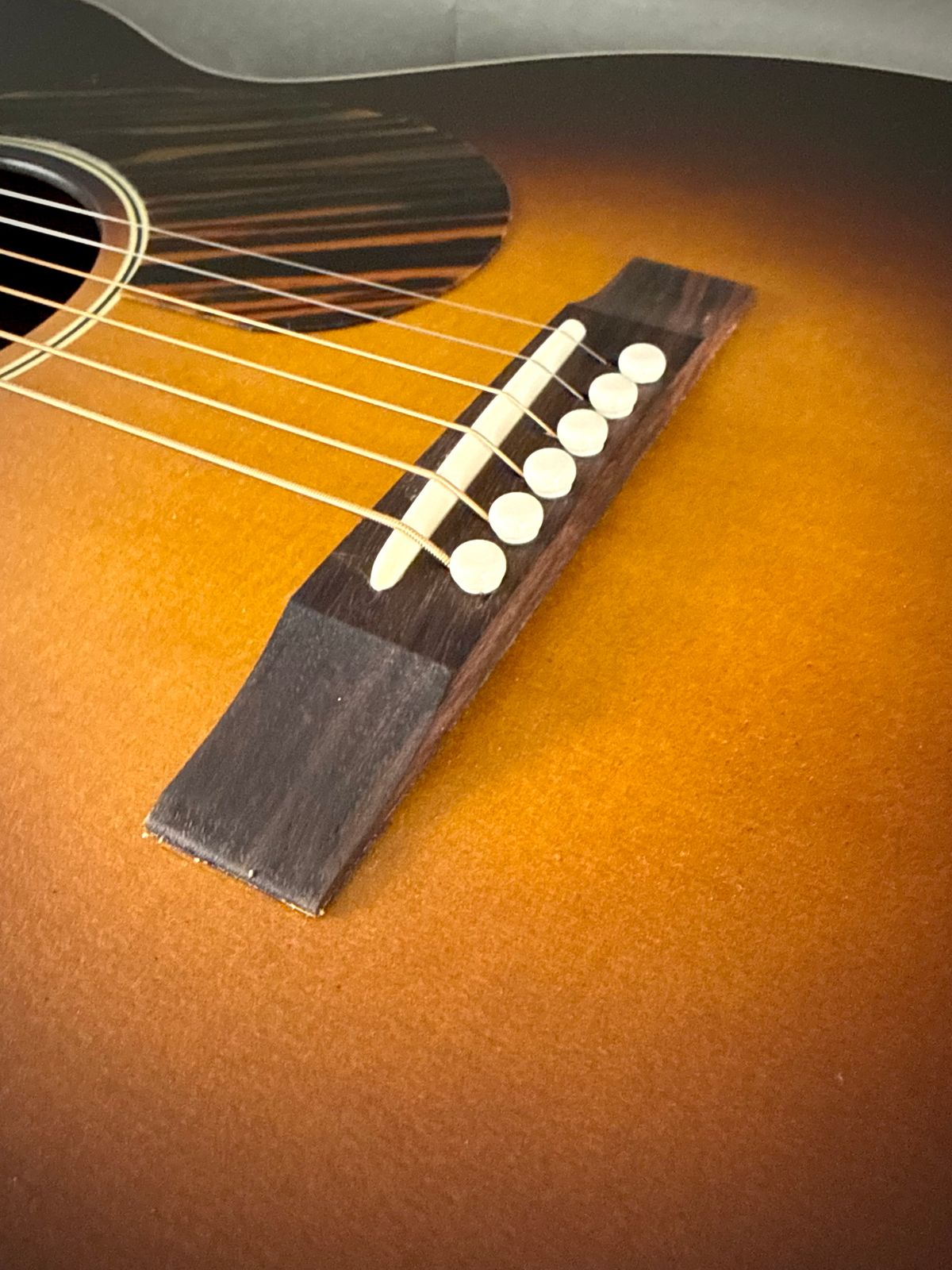 Gibson J-185 Century 12-Fret 2026 - Vintage Sunburst