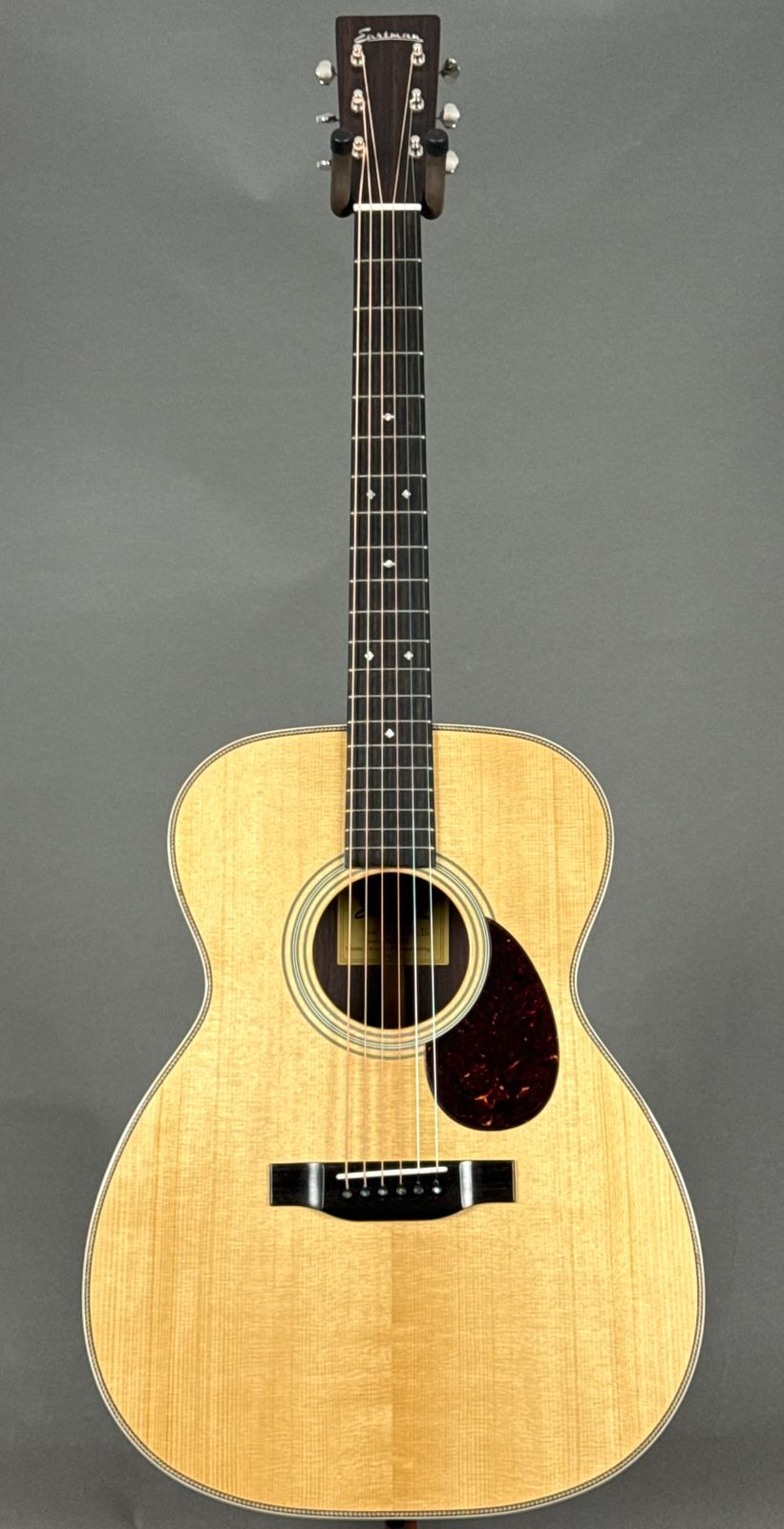 Eastman E20OM-MR-TC - Natural