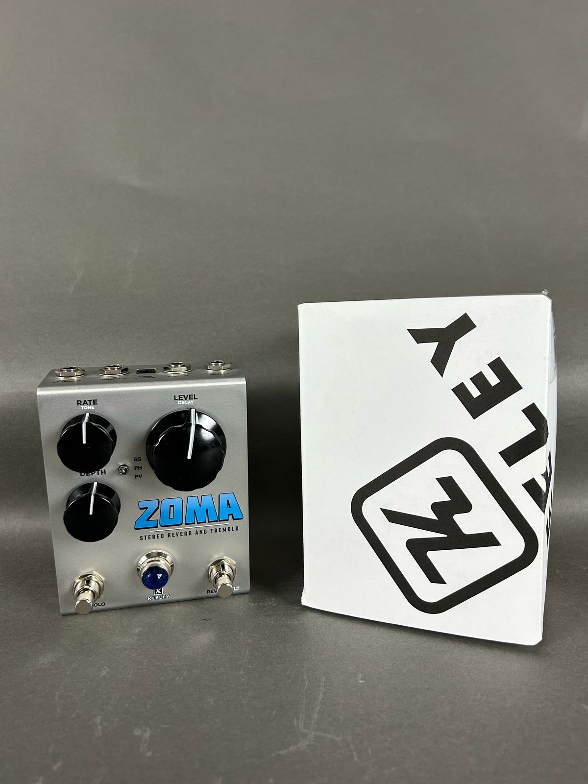 Keeley Zoma Stereo Reverb and Tremolo Pedal