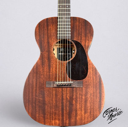 Martin O-10E Jason Isbell 2025 - Dark Mahogany