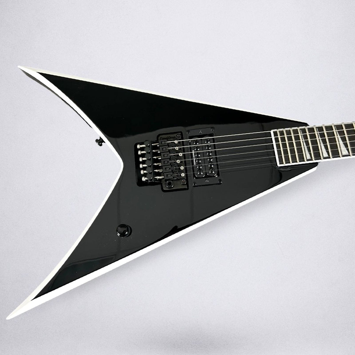 Jackson Pro Series Signature Wes Borland King V 2026 - Black with White Bevels