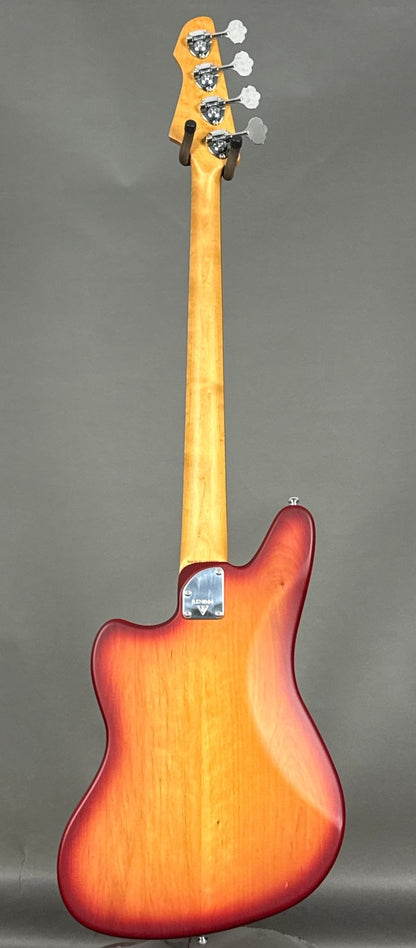 Valiant Jupiter P/J Bass 2025 - 3-Tone Sunburst