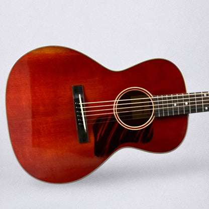 Eastman E10OOSS/v - Classic Antique Varnish