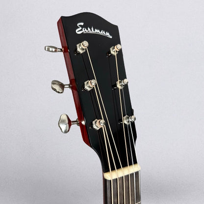 Eastman E10OOSS/v 2025 - Classic Antique Varnish