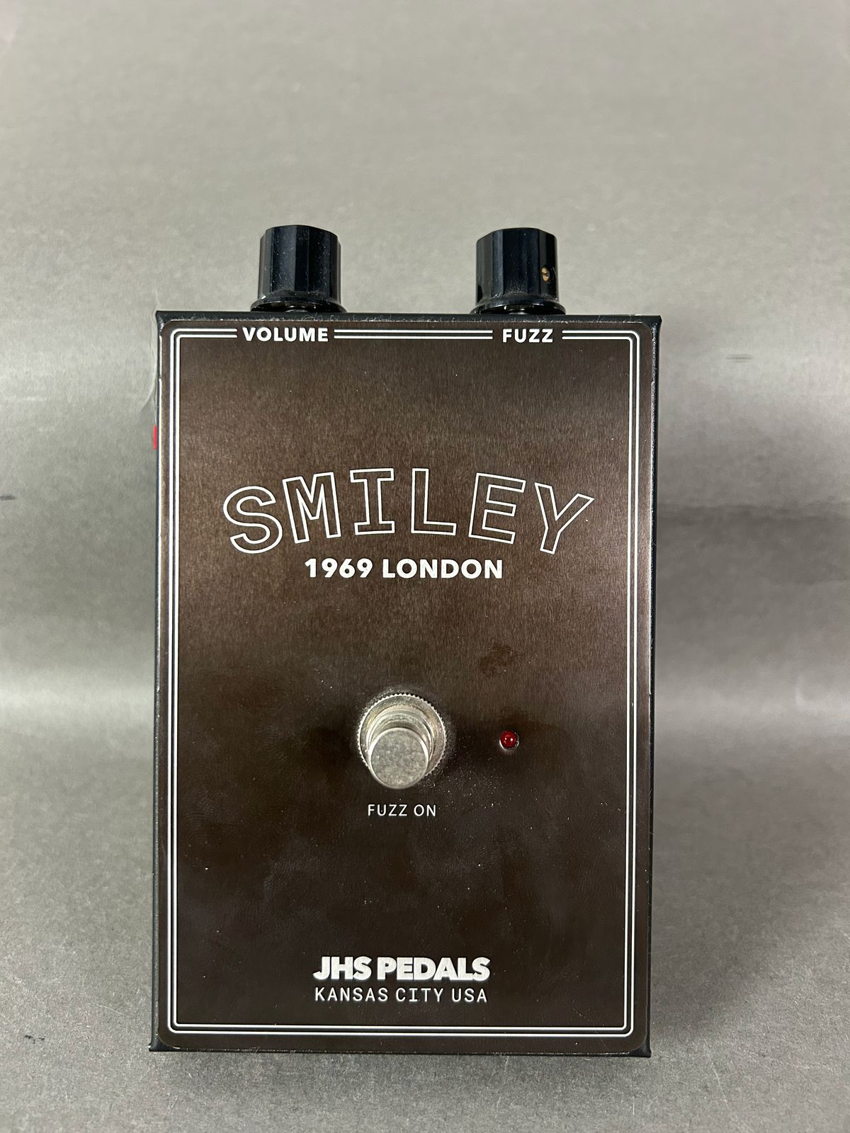 JHS Smiley 1969 London Fuizz Pedal