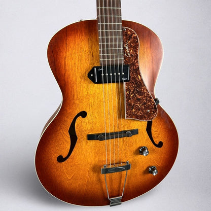 Godin 5th Avenue Kingpin P90 - Cognac Burst