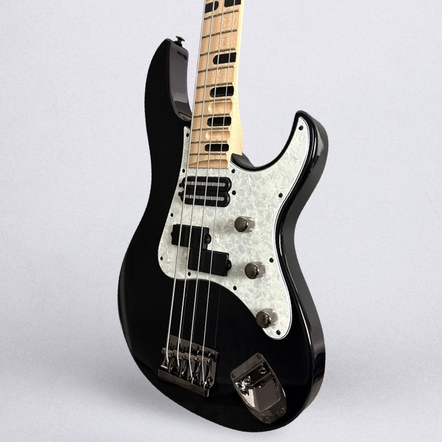 Yamaha Billy Sheehan Attitude Limited 3 2025 - Black