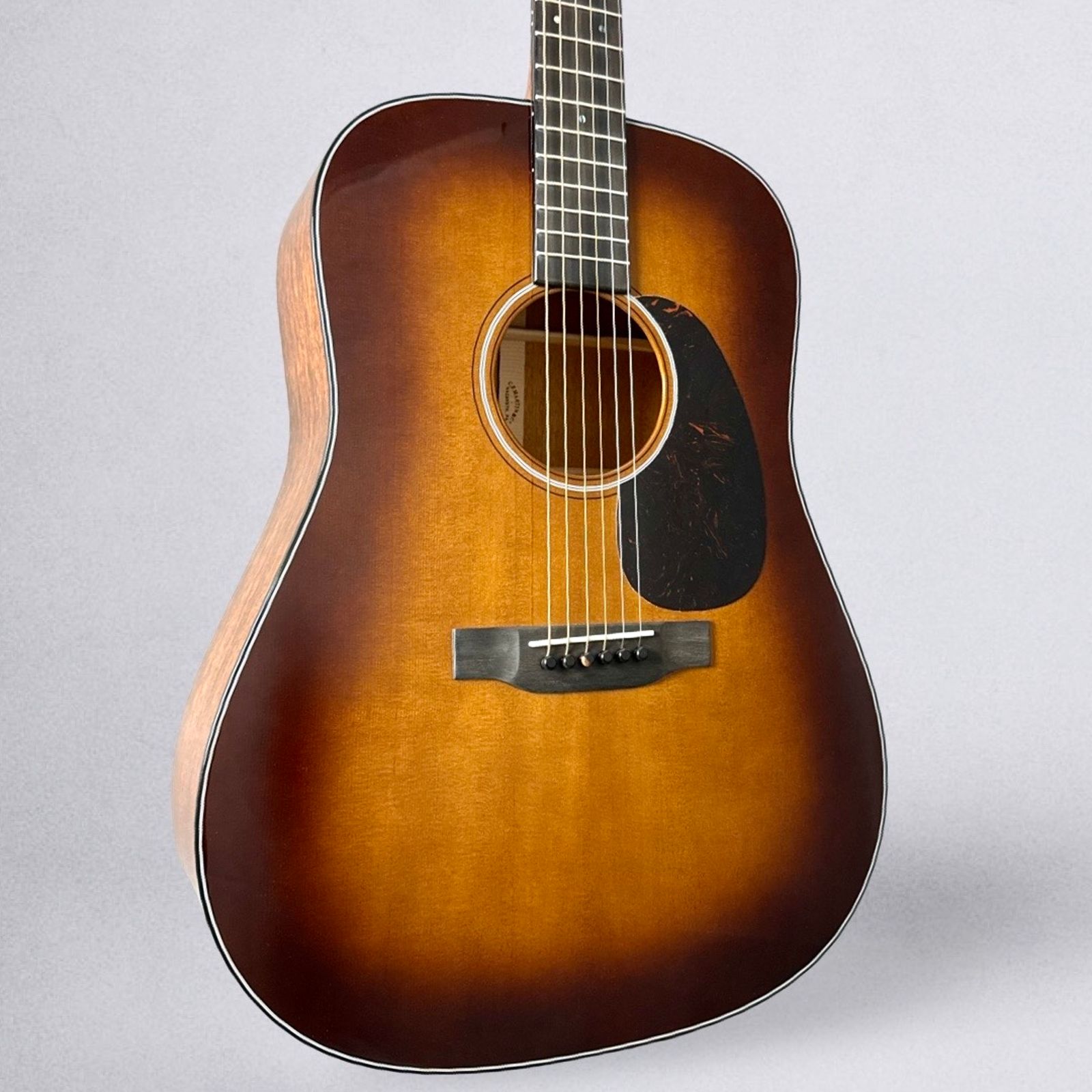 Martin D-18 Standard Series 2025 - 1933 Ambertone