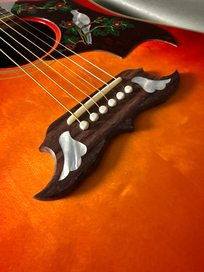 Gibson Dove Original 2025 - Vintage Cherry Sunburst