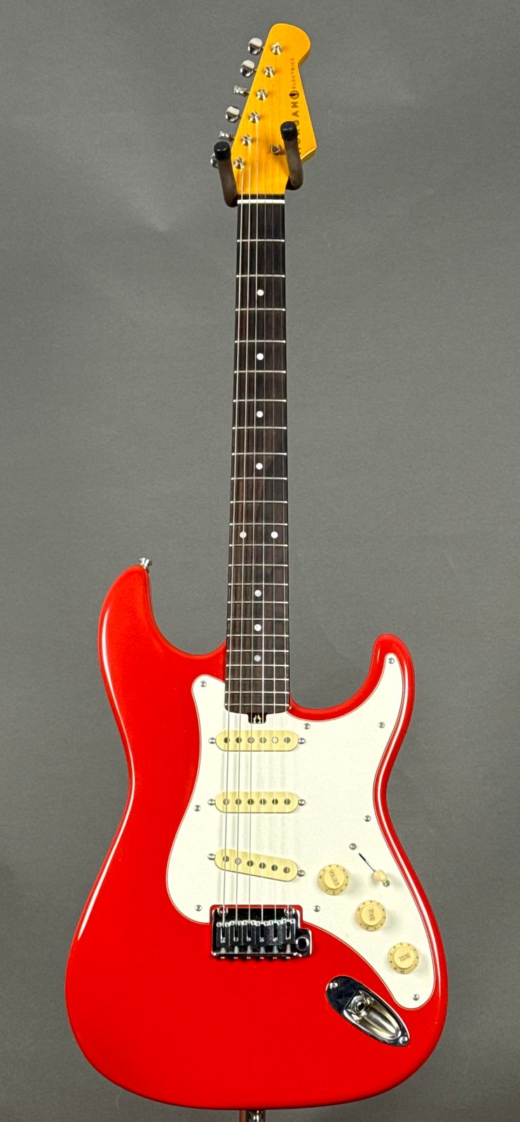 Morgan Electrics Standard Double Cut Pro 2025 - Fiesta Red