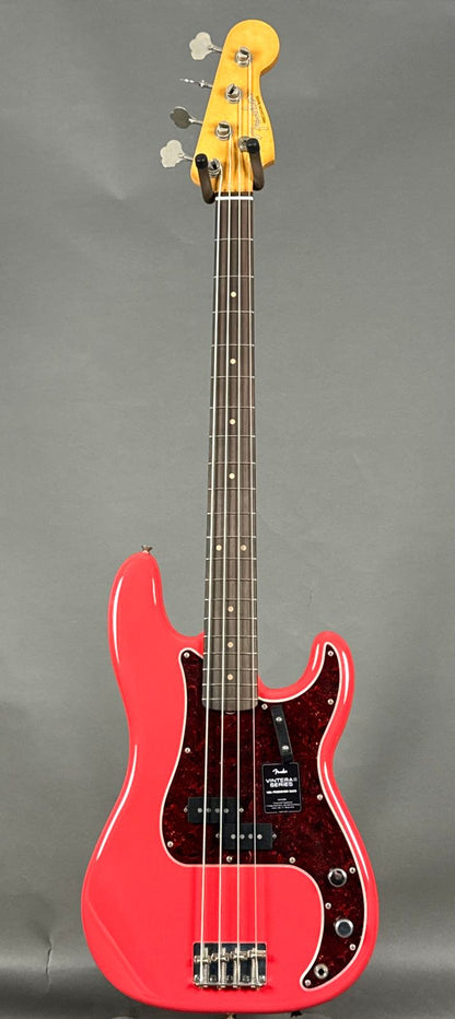 Fender Limited Edition Road Worn 60’s Precision Bass 2025 - Fiesta Red