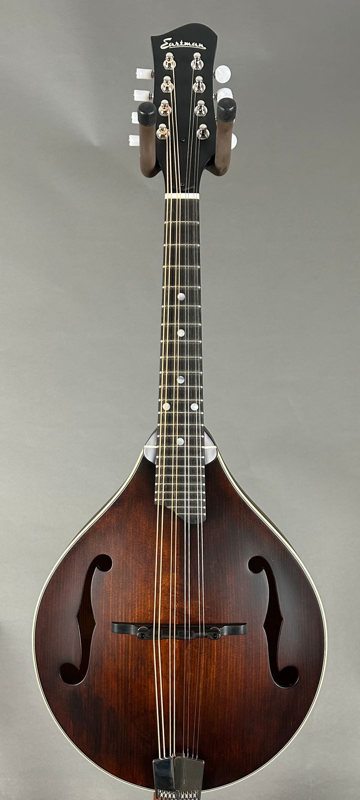 Eastman MD305 2026 - Classic