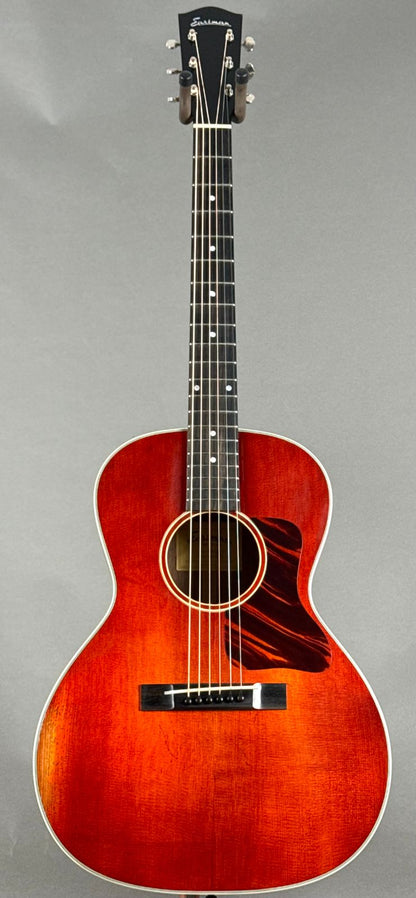 Eastman E10OOSS/v - Classic Antique Varnish