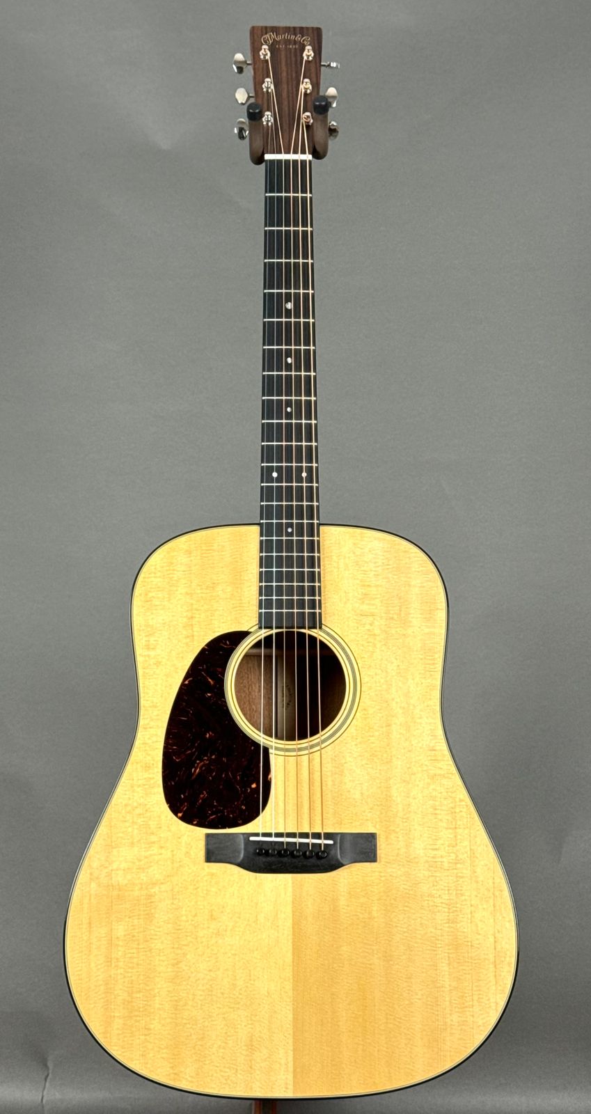 Martin D-18 Left Handed 2025 - Natural