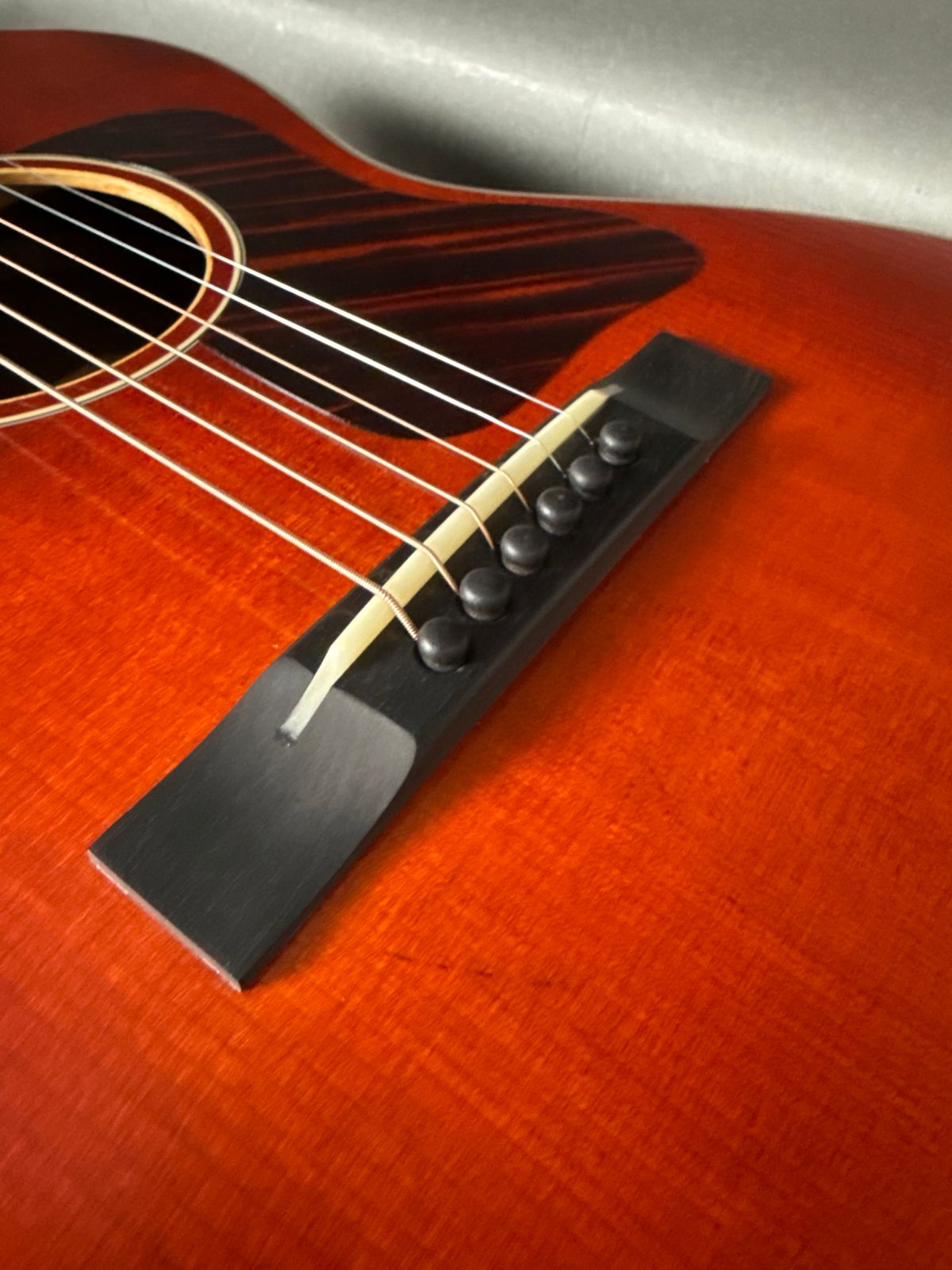 Eastman E10OOSS/v 2025 - Classic Antique Varnish