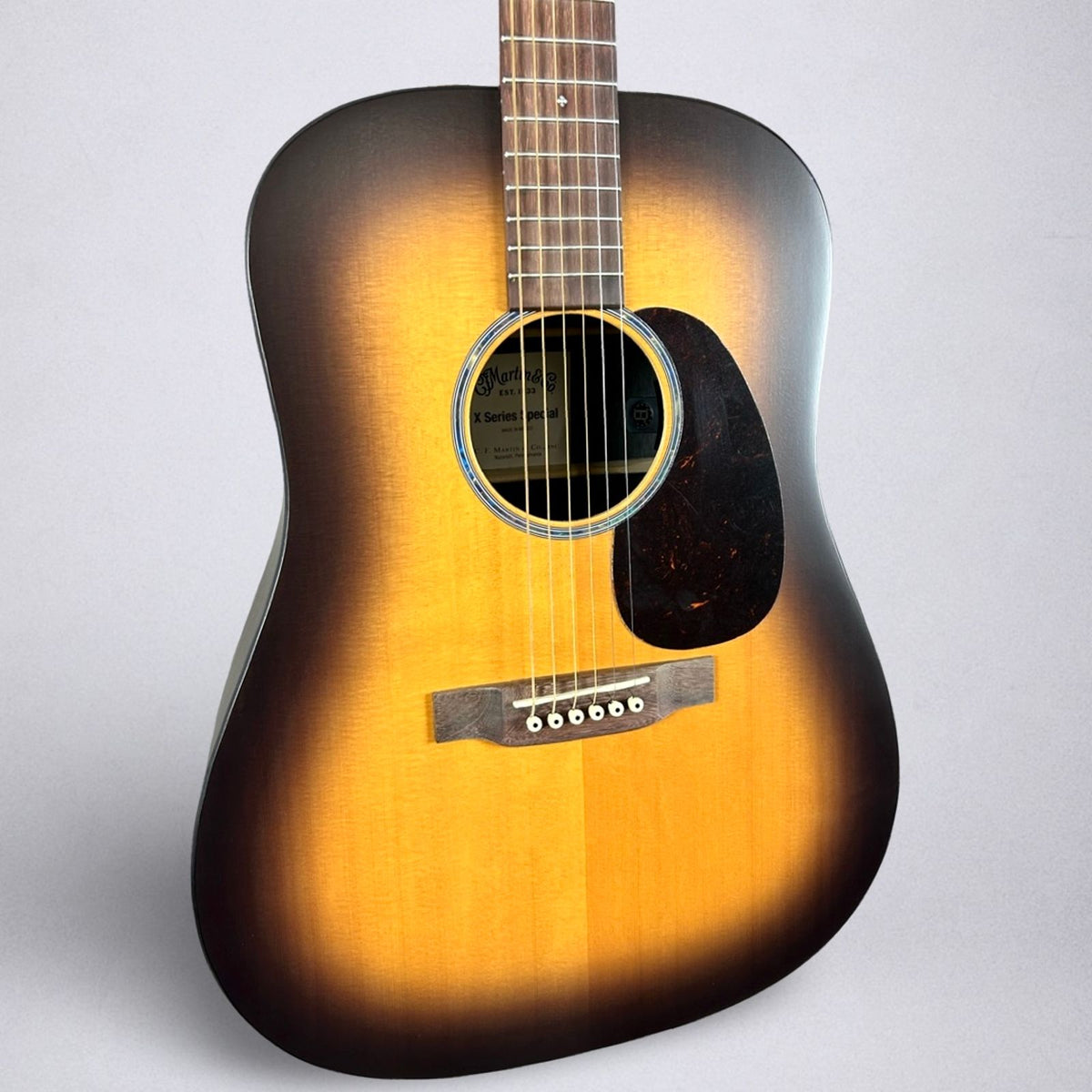 Martin D-X2E Brazilian Burst Special 2026 - Vintage Burst