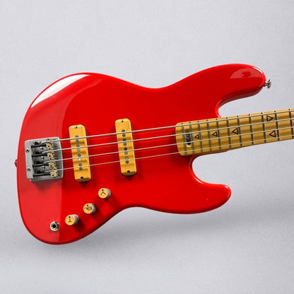 Valiant Mini Bass 2025 - Lipstick Red